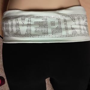 VS PINK bling yoga capris. Sz.M SeXy!